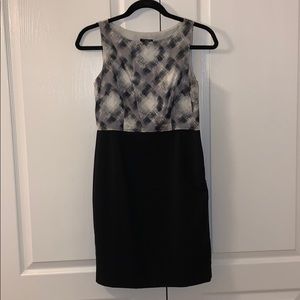 Ann Taylor Factory Sheath dress
